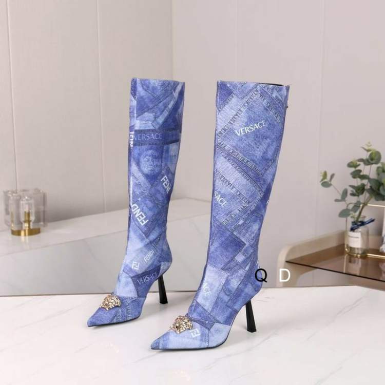 Picture of Versace Shoes _SKUVersacesz38-44GDT080620426